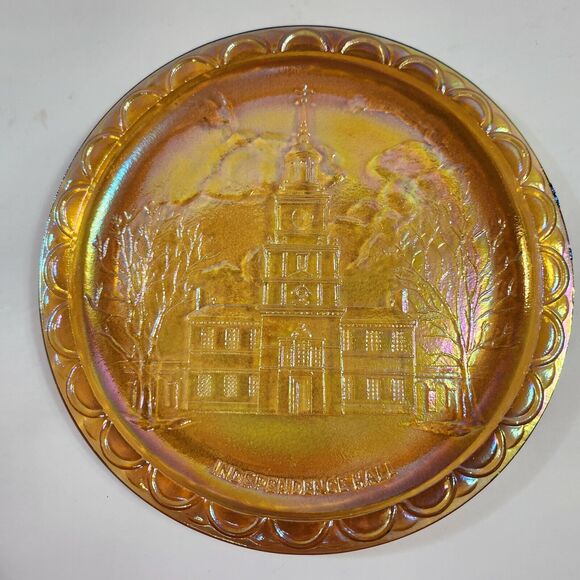 VTG American Bicentennial Commemorative Plate Carnival Glass Independence Hall - Picture 1 of 3